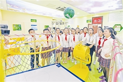 滁州市龍蟠幼兒園迎來首個校內小學生科技館